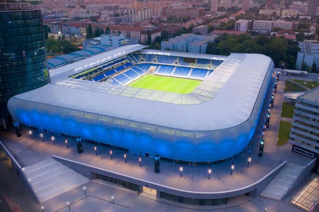 Apartament Location! National Stadiums